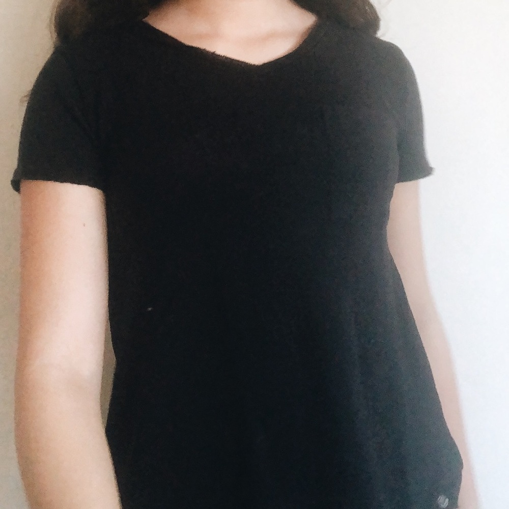 black shirt
